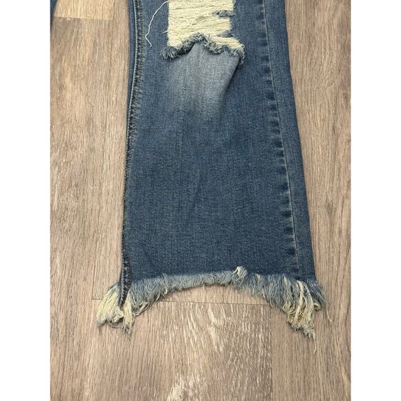 Altar'd State Women's 27 Ripped Distressed Boot Crop Jeans Frayed Hem - Picture 6 of 10